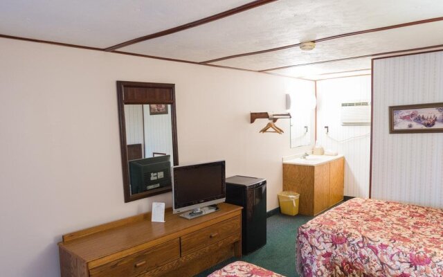 Dutch Treat Motel