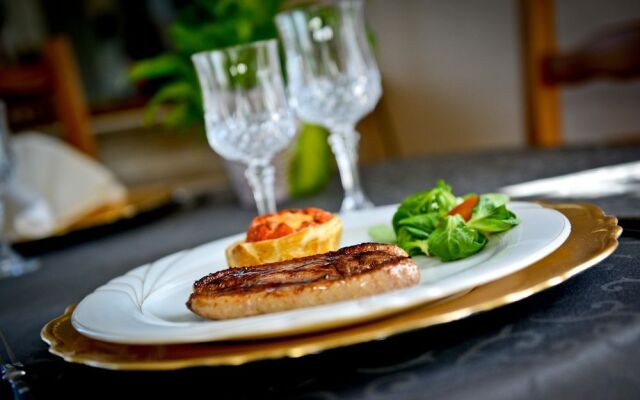 Le Castel de Larralde