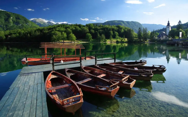 Hotel Jezero