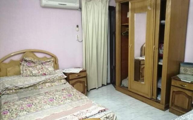 apartment 45 St.