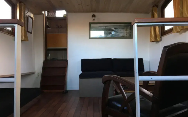 Boat For Guest