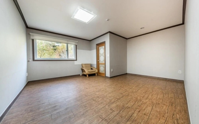 Pocheon Bear Hill Pension