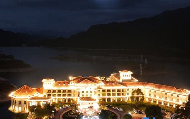 Yunman Ruijin Resort Hotel