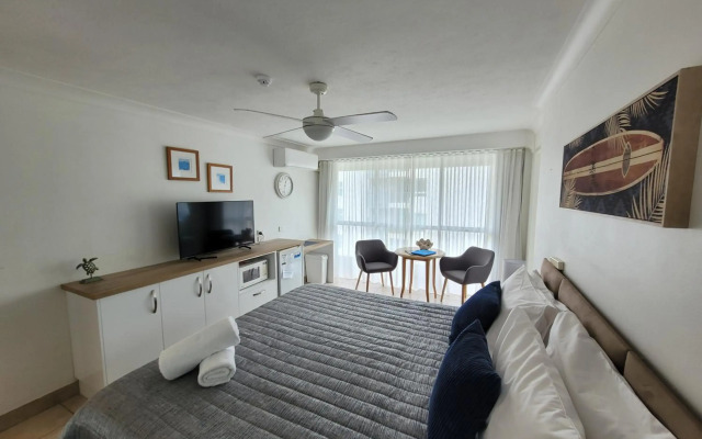 Surfers Chalet