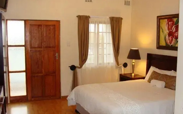 Escape Lodge