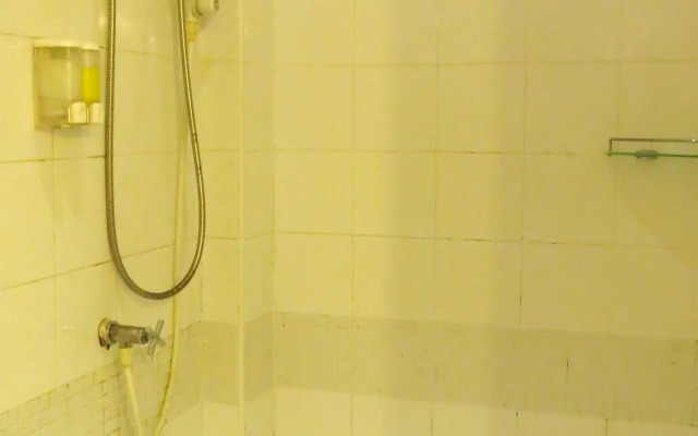 Queen Boutique Hotel