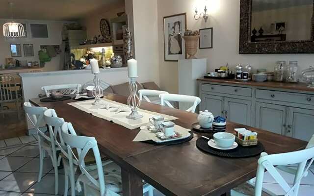 La Casa Di Era Bed Breakfast