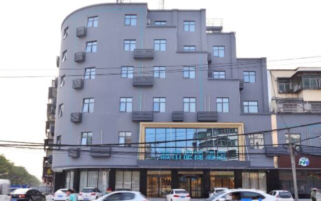 City Comfort Inn Hotel (Wuhan Huangpi Xiangyang Avenue)