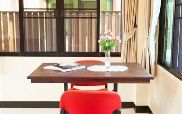 The B&M Boutique Villa and Cuisine