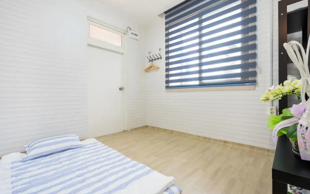 Yours Guesthouse