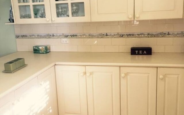 Griffith Catania Farm Cottage