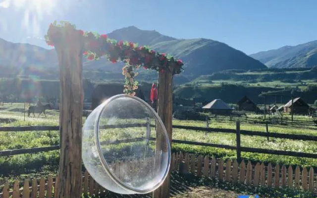 Hemu Tianhe Yuan · Fairy Tale Forest Holiday Homestay (Hemu Scenic Area Hemuqiao Branch) – Outside – Altay