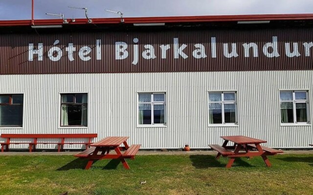 Hotel Bjarkalundur