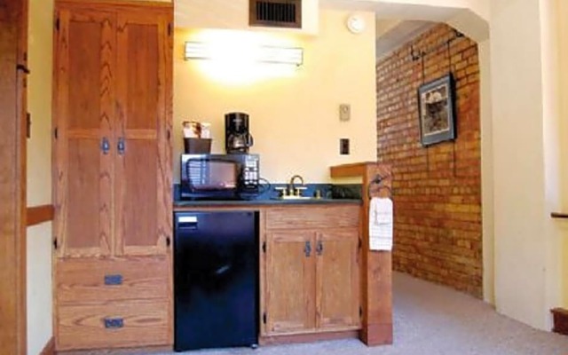 The Branch House & Suites By Gold Dust