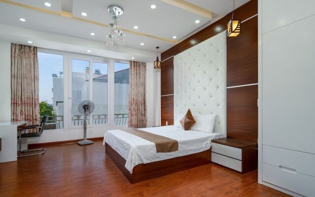 T P Luxury House