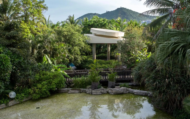 Sunshine Resort Intime Sanya