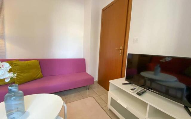 Sunny Apartment with view - 2Room Full Equipped