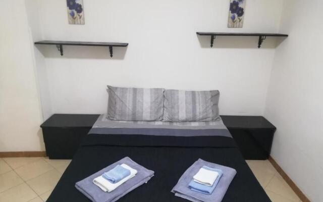 1 room apartment near by Central train station