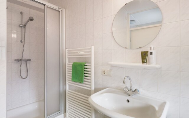 Romantic Villa With a Dishwasher, Near a National Park