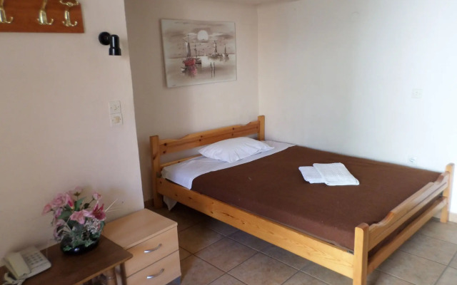 Tina Economy Hotel