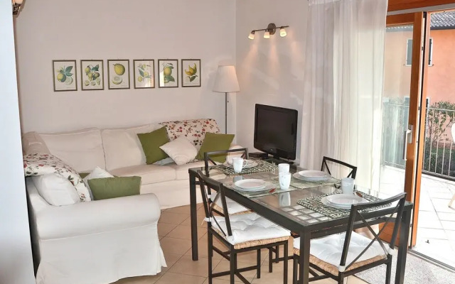 Apartment Bardino with Pool