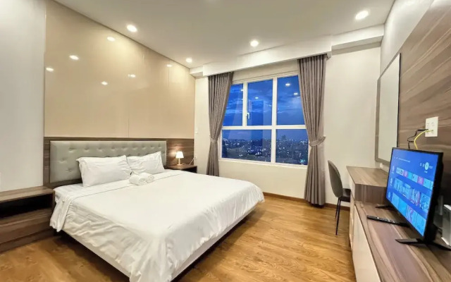 Genius SaiGon - Sunrise City View D7