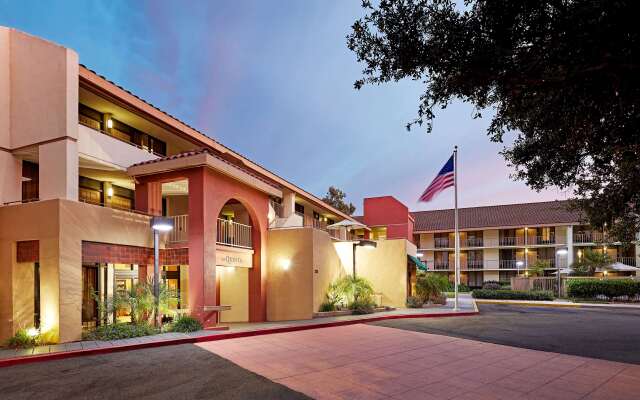 La Quinta Inn & Suites by Wyndham Thousand Oaks-Newbury Park