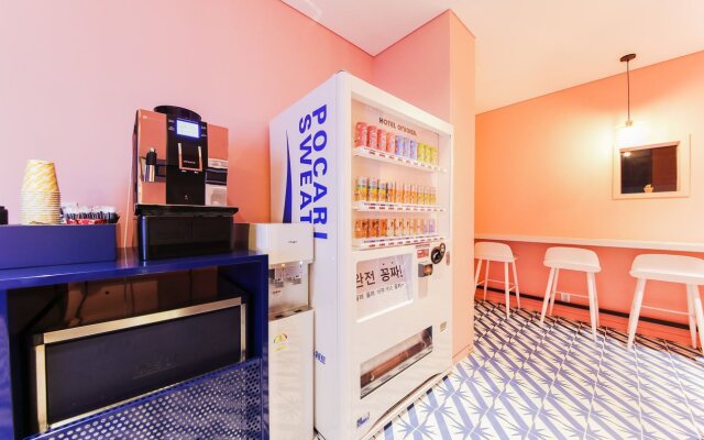 Hotel Yeogiuhtte Suwon Ingye
