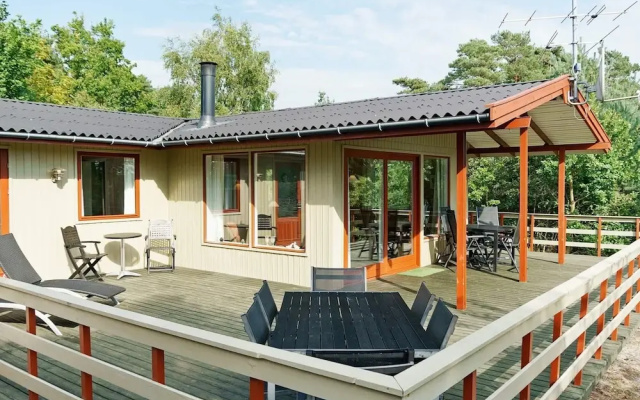 6 Person Holiday Home in Aakirkeby