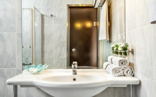 Minerva Premier Hotel