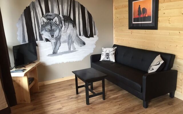 Overlook Inn & Cabins