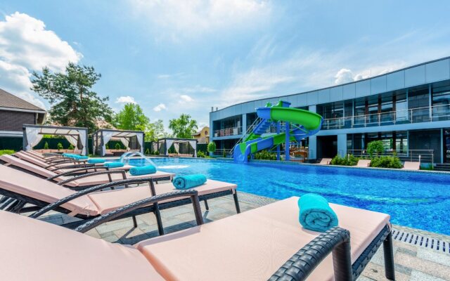 SKY RIVER Club Complex