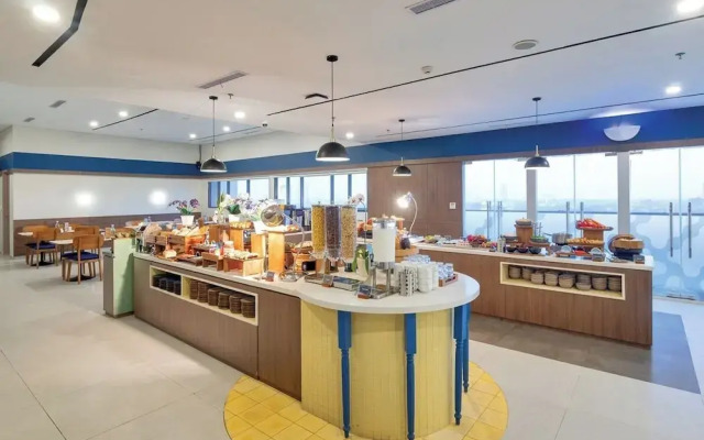 ARTOTEL Hub Simpang Temu