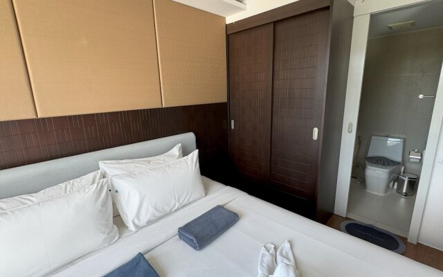 Aristo Surin by Lofty