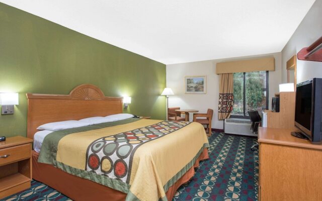 Super 8 Motel - Spartanburg I-26 Exit 22