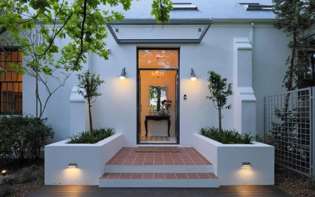 Chapter House Boutique Hotel