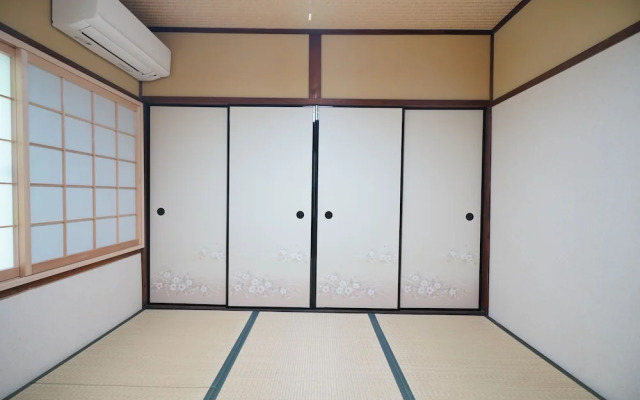 Uji Tea Inn
