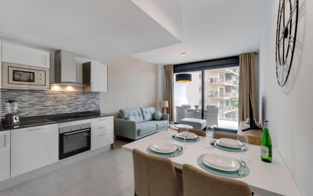 Two-Bedroom Apartment Calpe Beach by Aparters