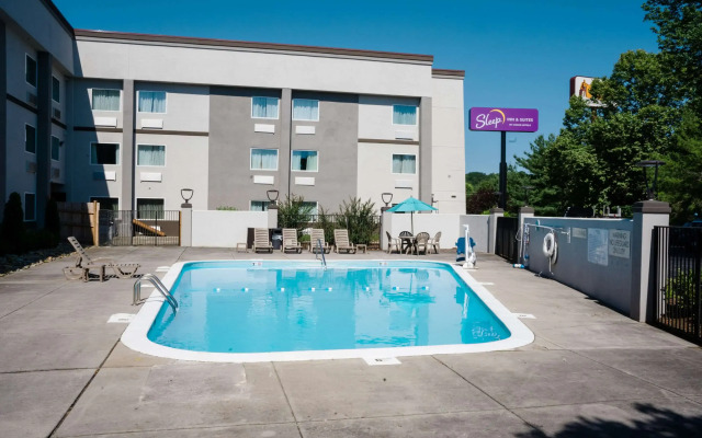 Sleep Inn & Suites Knoxville West
