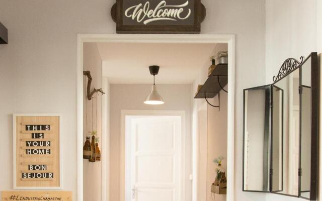 #LIndustrioChampetre Free Parking, Bien Situé, Spacieux, Proche Clinique