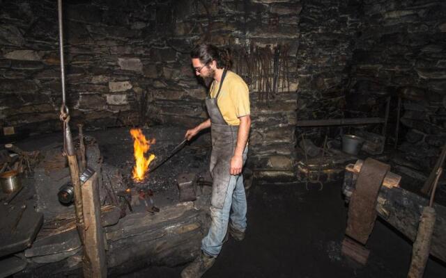 Apartamentos Rurales Casa Riveras
