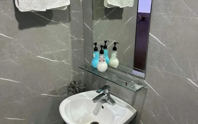 Hoang Gia LB Hotel by Bay Luxury