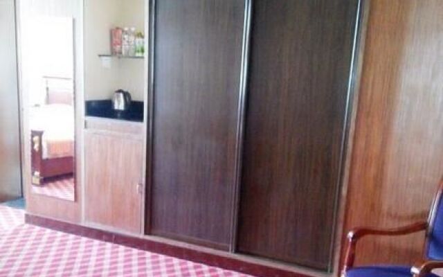 Tengzhou Hotel