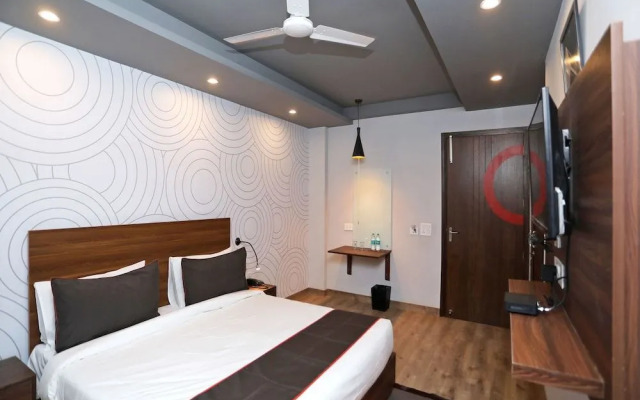 Palam Vihar By OYO Rooms