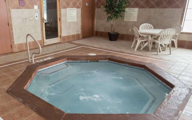 Comfort Suites Grand Rapids South