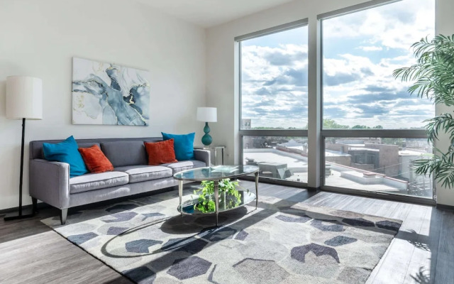 New & Modern  Lux City Escape