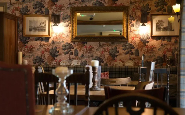 The White Lion Inn