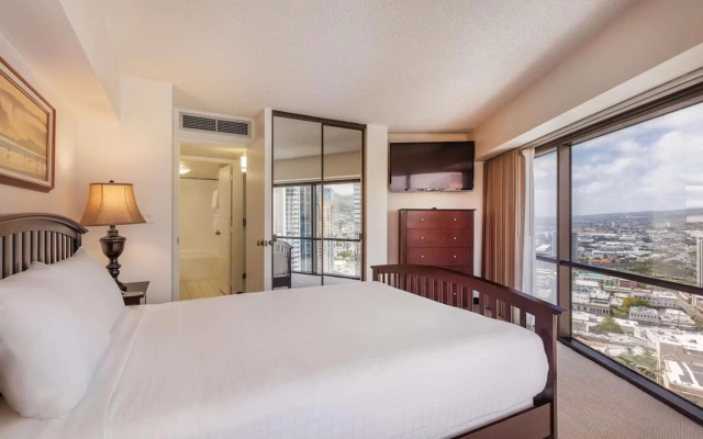 Aston at the Executive Centre Hotel