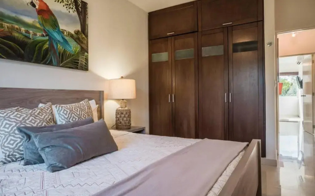 Spacious3BR*Private Rooftop/Jacuzzi*Great location