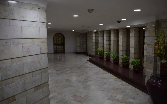 Hotel Samrat